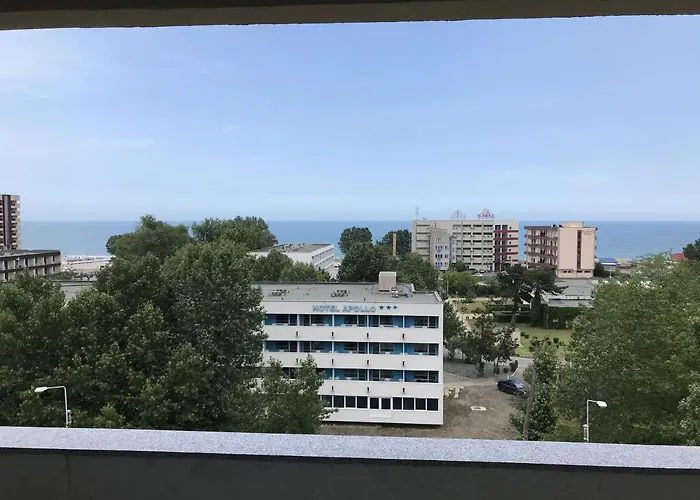 Moonlight Summer Apartment